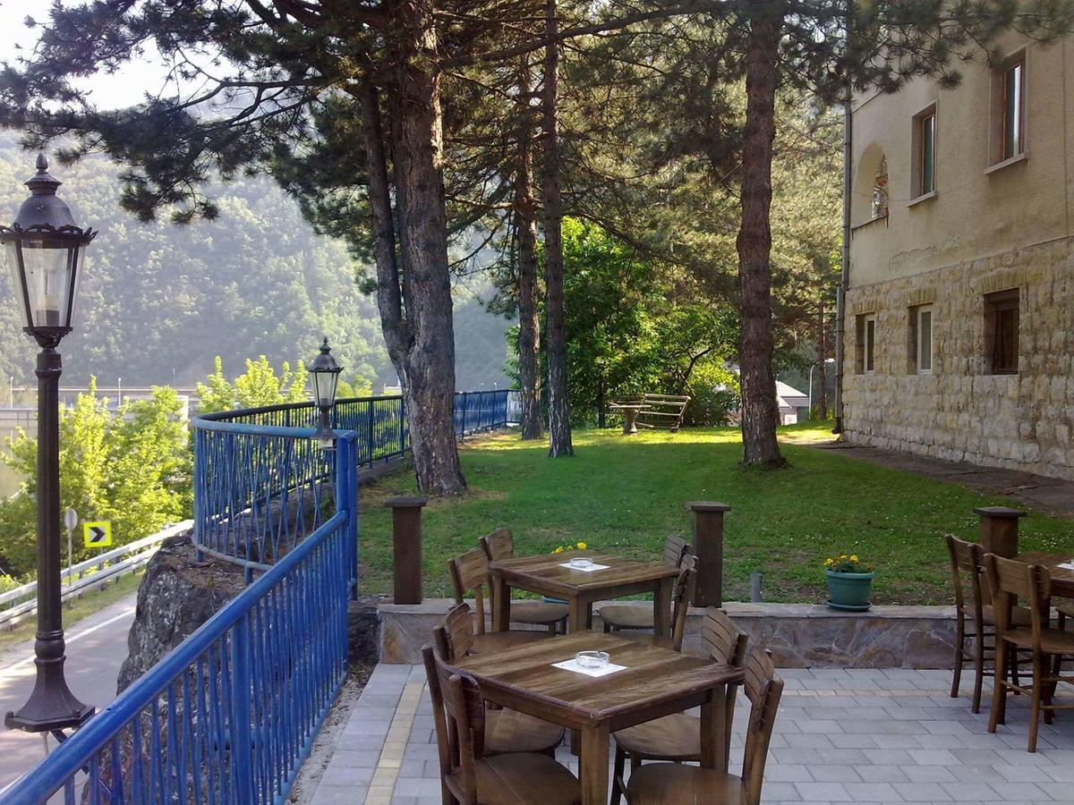 Apartament Čačak Esterno foto