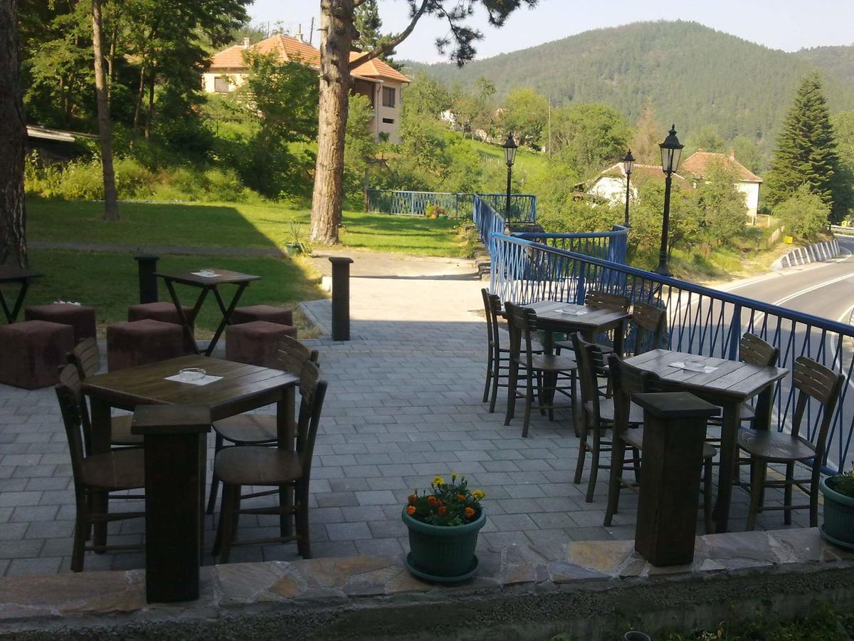 Apartament Čačak Esterno foto